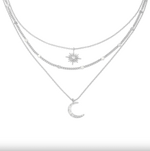 Afbeelding in Gallery-weergave laden, Necklace Chained Star &amp; Moon

