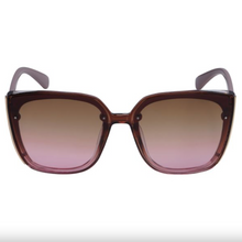 Afbeelding in Gallery-weergave laden, Burgundy red sunglasses with big frame and dark colored glasses
