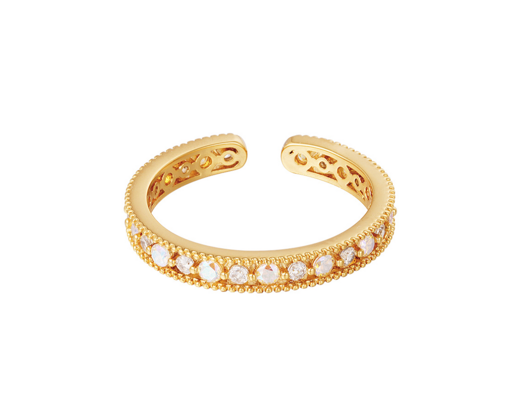 Gold plated ring with zircon stones